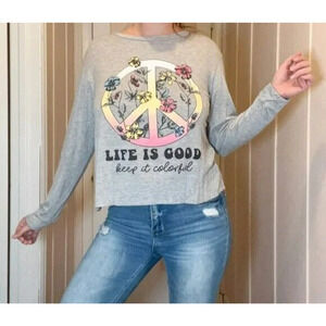 Cozy Rozy Life is Good Graphic Split-Back Long Sleeve Top Sz Medium Gray NWT